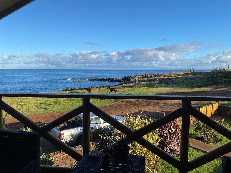 Cabaña frente al mar y con vista a los moai - Vaimiti