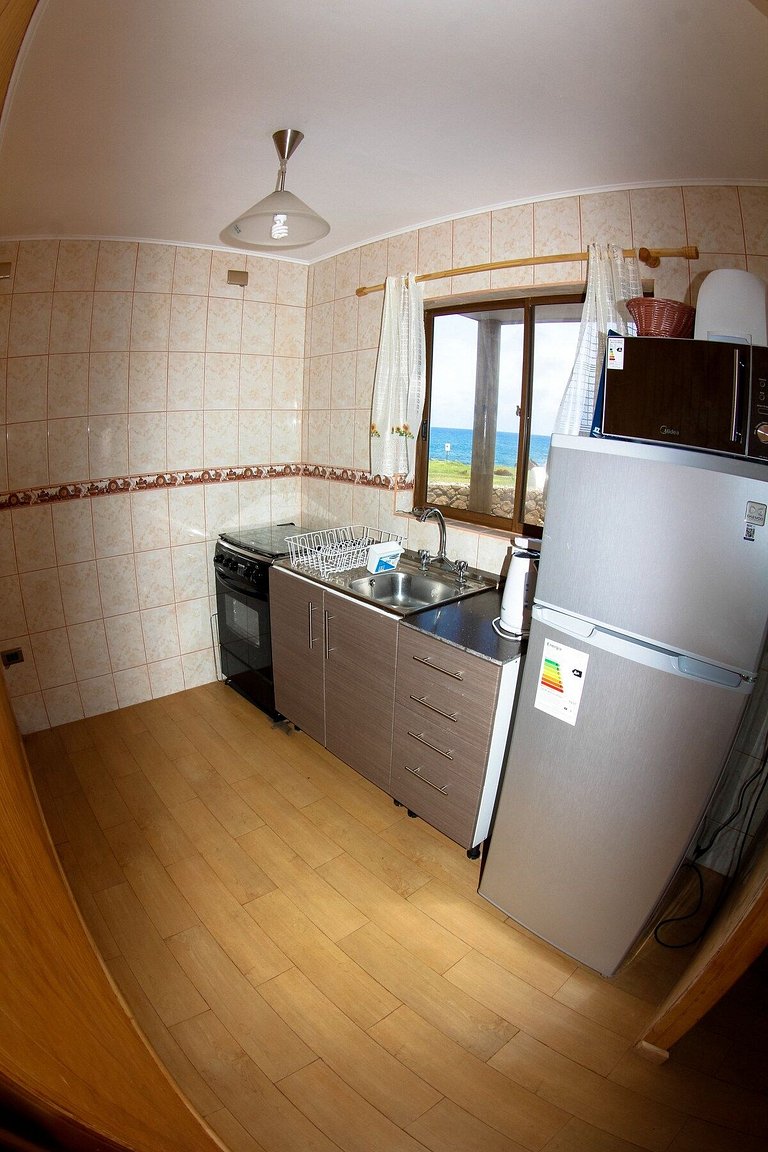 Cabaña frente al mar y con vista a los moai - Vaimiti