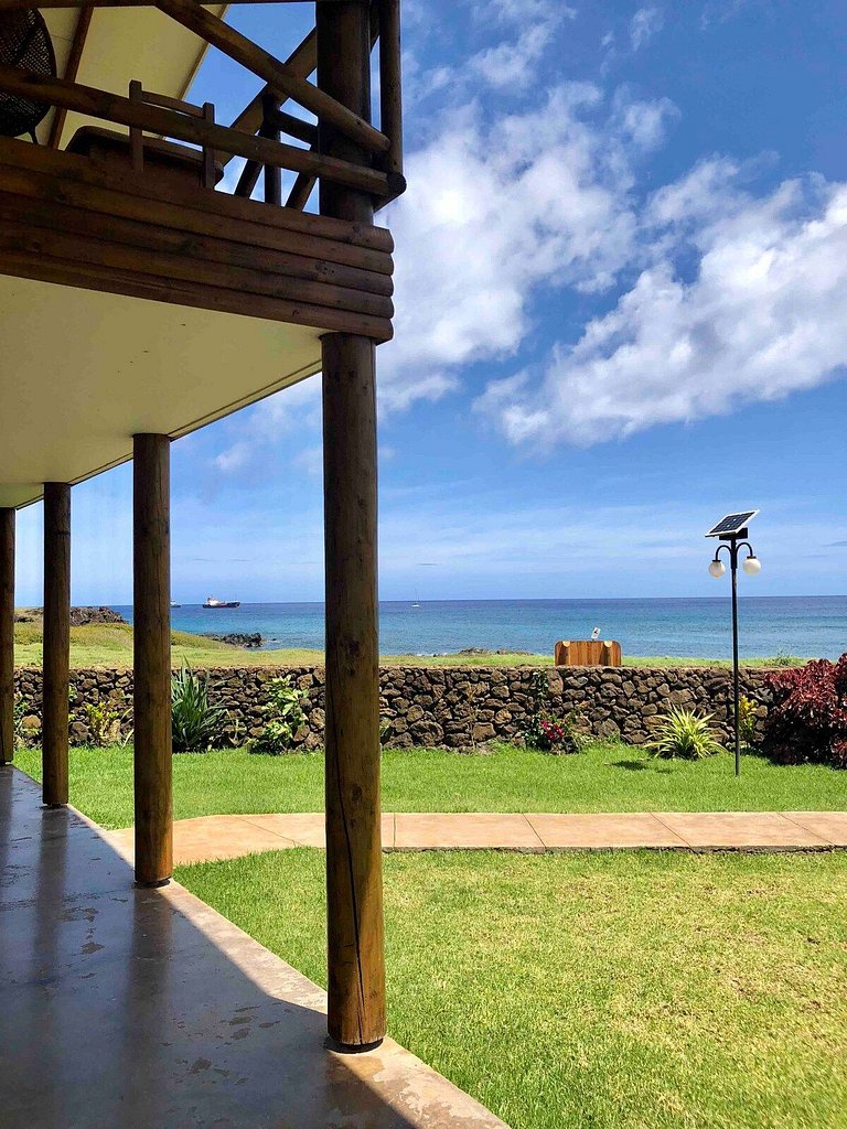 Cabaña frente al mar y con vista a los moai - Vaimiti