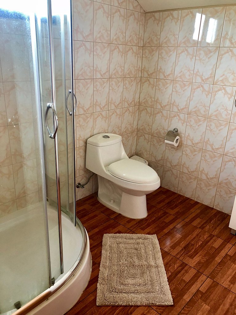 Cabaña Manoa con vista al mar