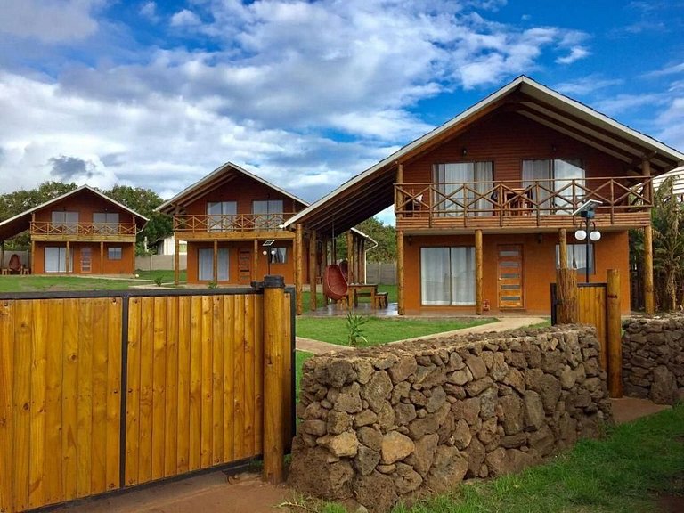 Cabaña Vave frente al mar y con vista a los moai