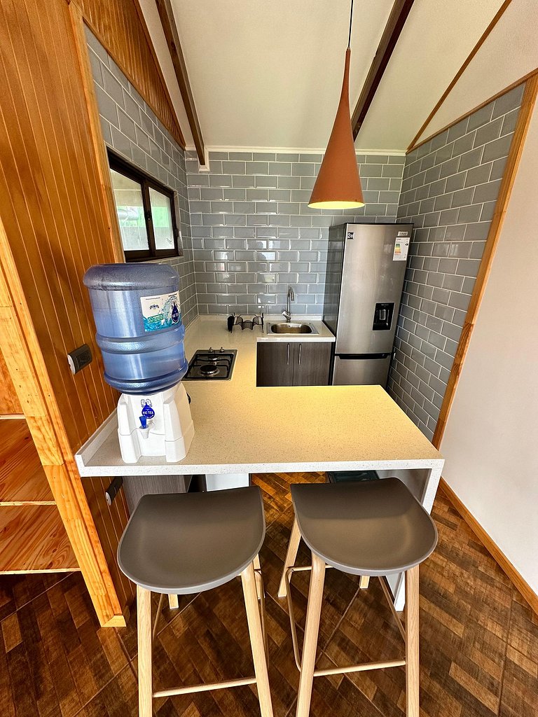 Habitación con cocina y baño privado